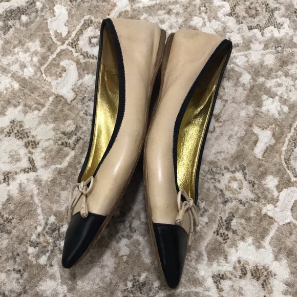 Prada Flats - Picture 12 of 16